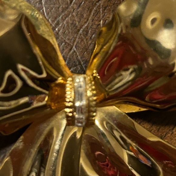 Stunning 😍 gold tone brooch very pretty - Picture 3 of 14